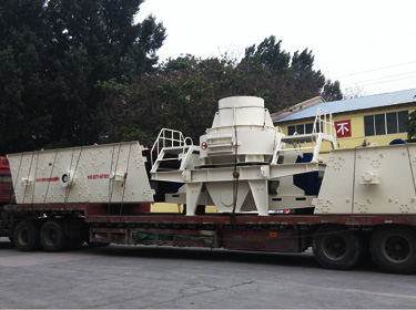 2020年砂石行業(yè)持續(xù)利好鄭州中意年產(chǎn)50萬噸環(huán)保石子破碎設備發(fā)貨內(nèi)蒙