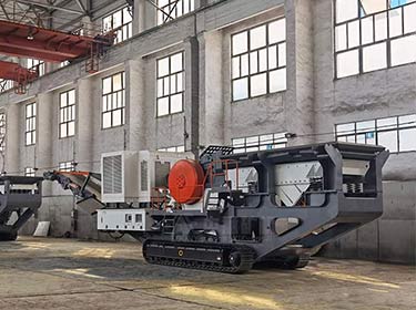時產(chǎn)300噸履帶式移動站發(fā)貨
